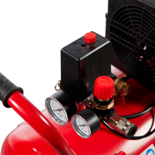 Компрессор поршневой ROSSVIK СБ4/С-50.J1048В (260 л/мин, 8 бар, ресивер 50 л, 220 В/1,8 кВт)