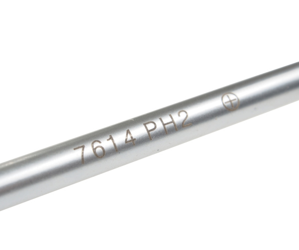 Отвертка крестовая усиленная JTC 7614 (PH 2,0х300 мм)