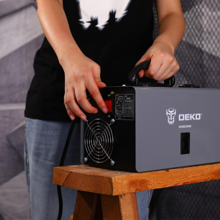 Сварочный полуавтомат DEKO DKWM200NG