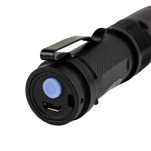 Фонарь ручной аккумуляторный с регулировкой фокуса луча (3 режима работы, аккум. 400мАч, свет.поток 120Лм, время раб. 1-2ч, время зар. 2-3ч, IPX4)